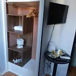 Le Rochegude Hotel 2*