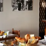 Hotel Le Rochegude