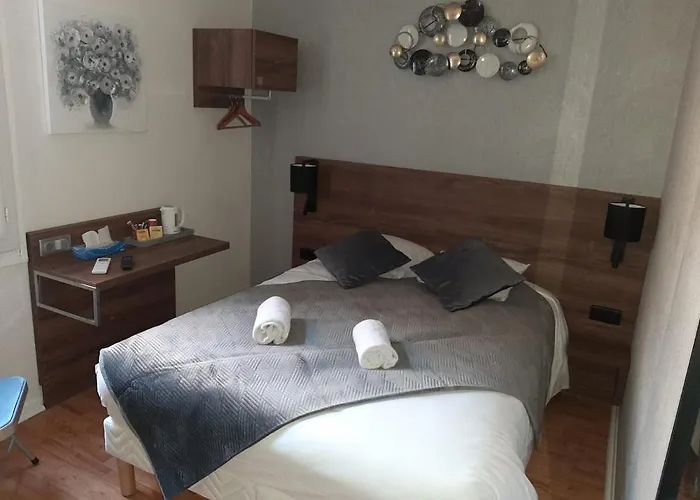 ル ロッシュギュード ホテル アルビ