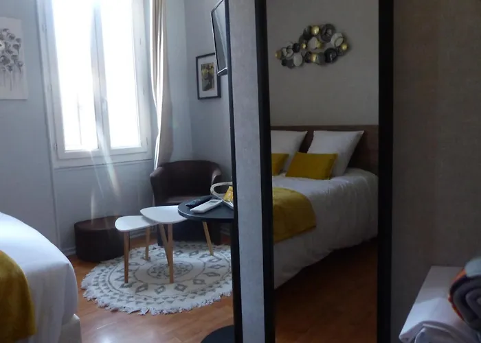 ル ロッシュギュード ホテル