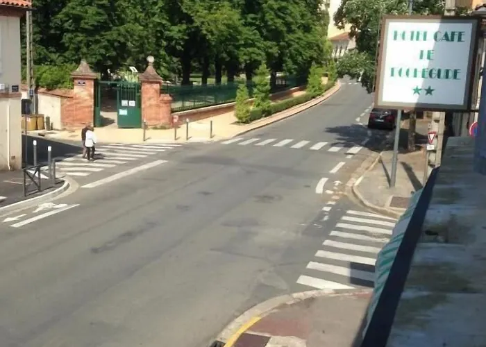 ル ロッシュギュード 2* アルビ