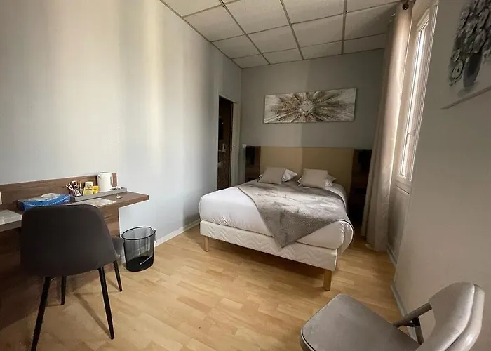 ル ロッシュギュード ホテル